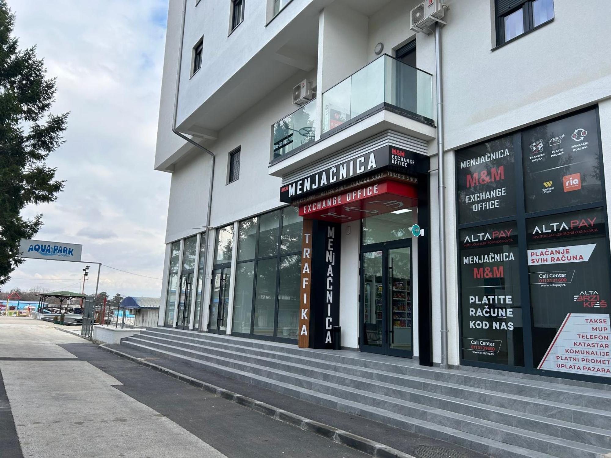De Lux Nedeljkovic Aparthotel Jagodina Exterior photo